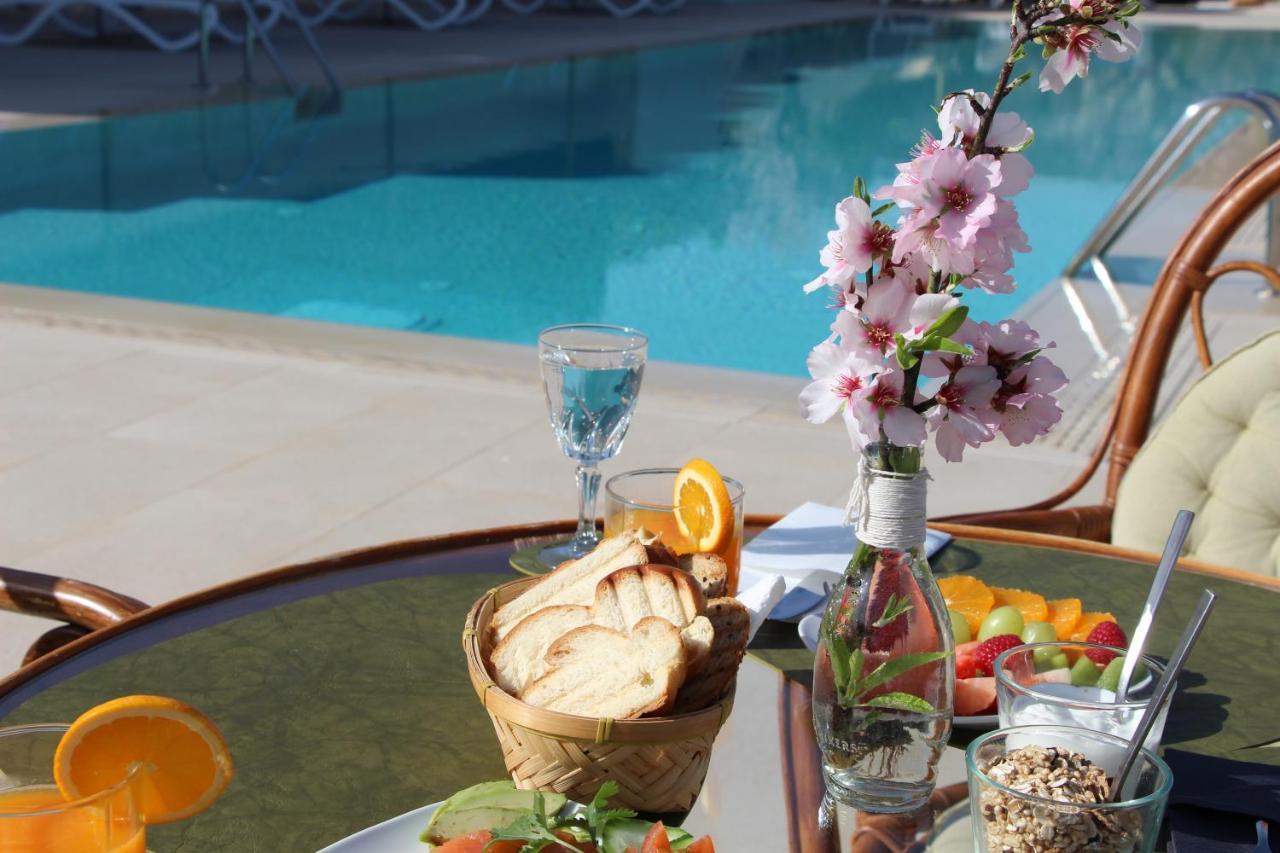 M A S L A P A U Country Hotel - Adults Only Lliber Eksteriør billede